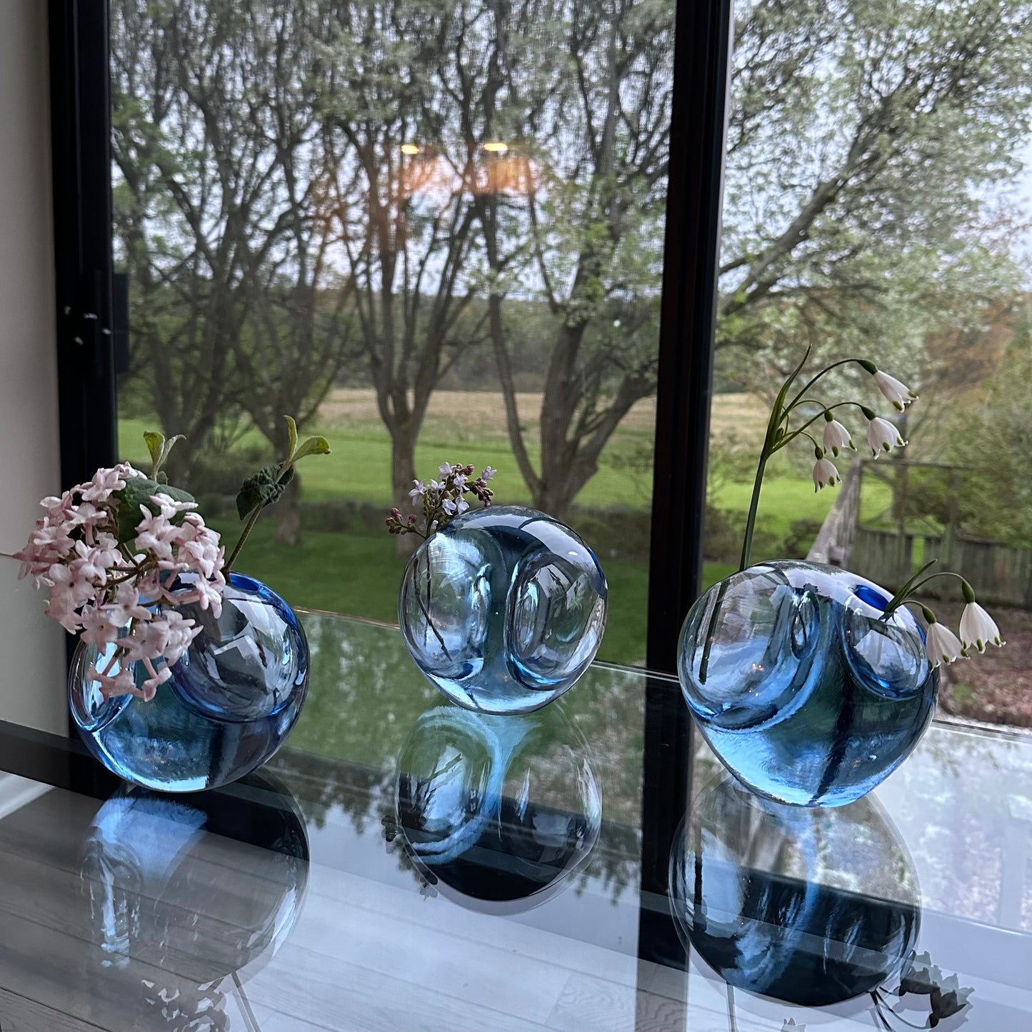 Mirror Double Bubble Sapphire Blue Sprouting Vessel