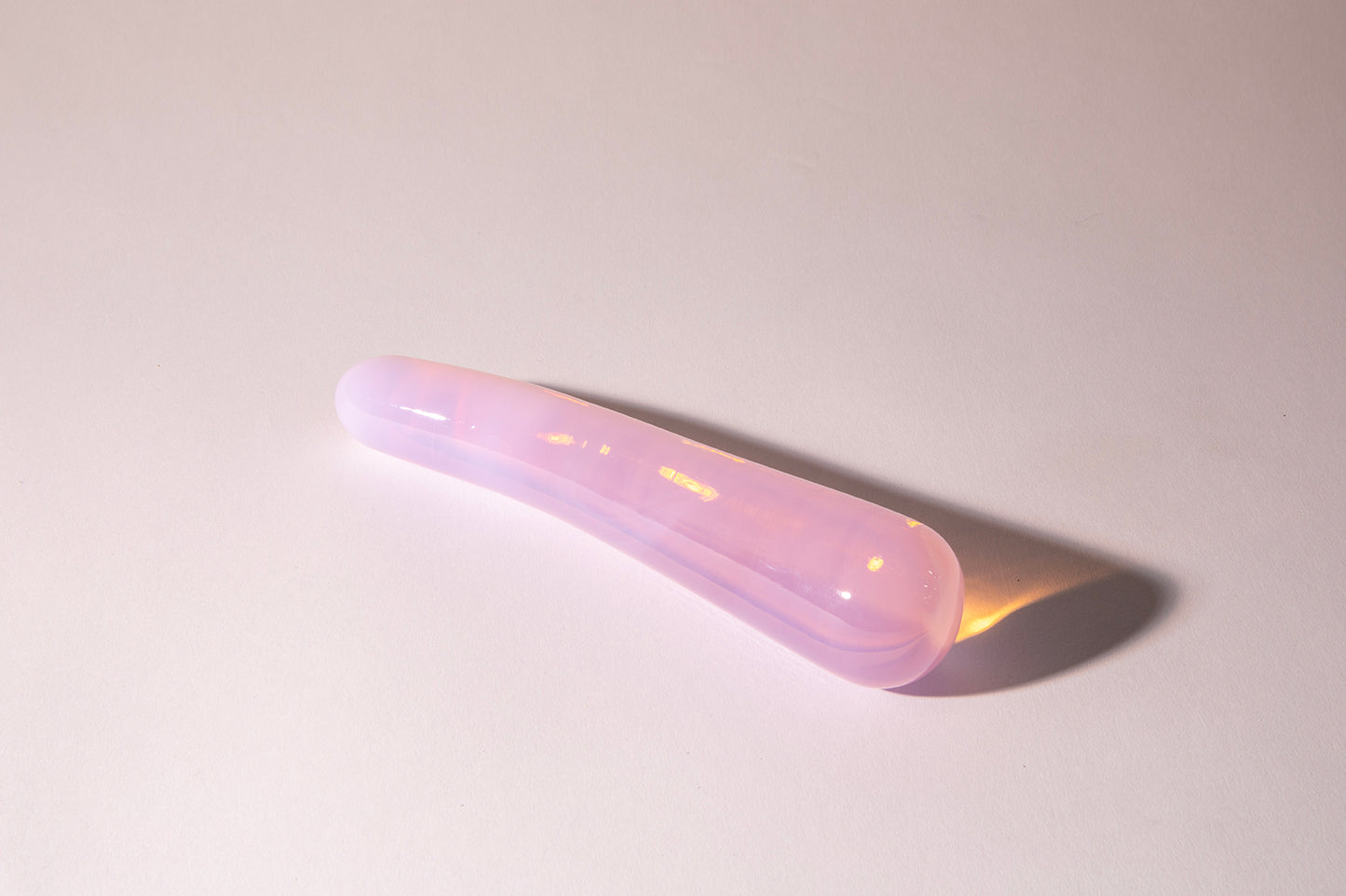 Bending Taper Acupressure Wand in Opaline Pink