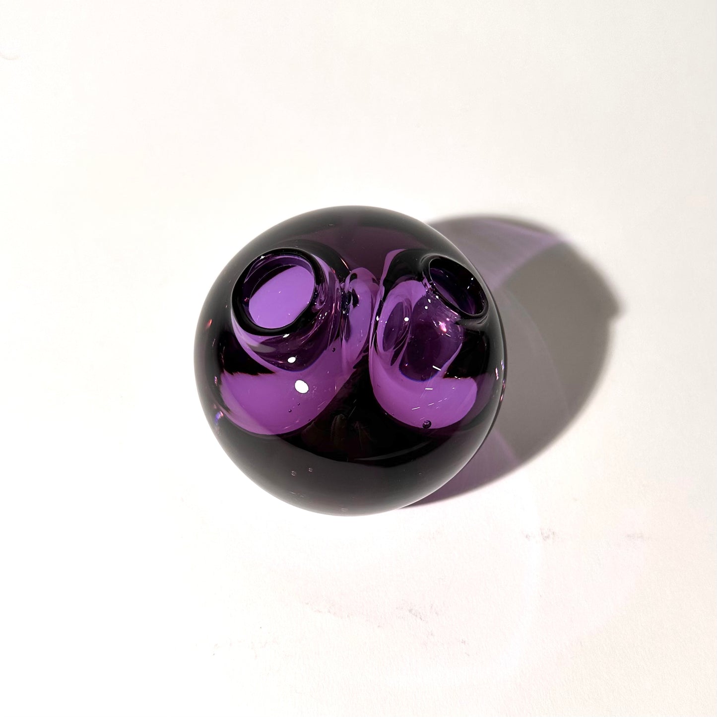 Neodymium Purple Double Bubble Sprouting Vase